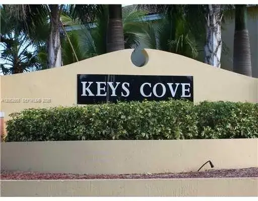 3 bedroom 2 bath Residential Lease for rent at 2925 SE 16th Ave # 102, Homestead FL 33035