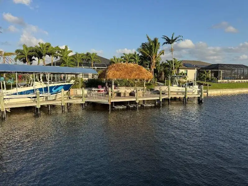 1638 NW 38 TH PL, Cape Coral FL 33993