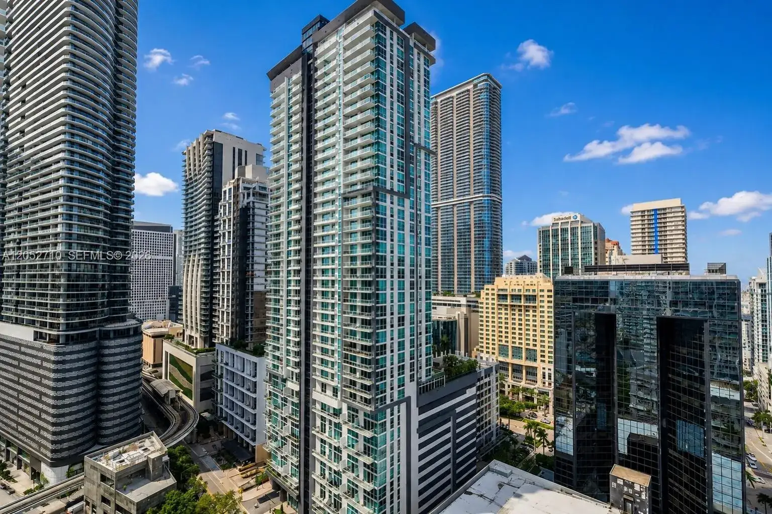 1 bedroom 1 bath Residential Lease for rent at 1250 S Miami Ave # 2213, Miami FL 33130