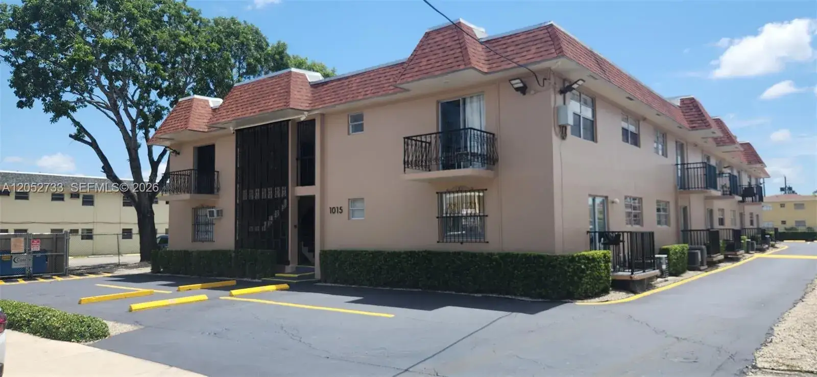 1 bedroom 1 bath Residential Lease for rent at 1015 NW 45th Ave # 102, Miami FL 33126