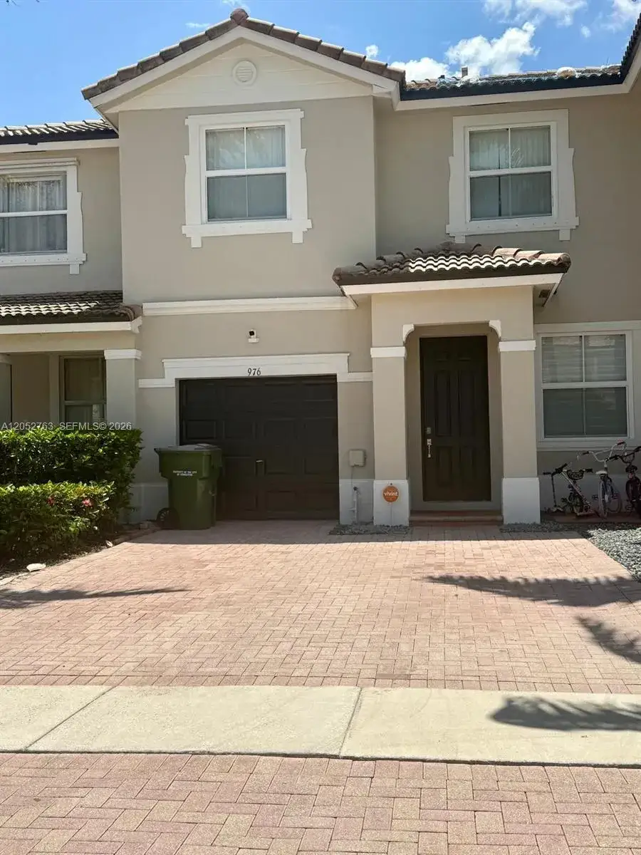 4 bedroom 2 bath Residential Lease for rent at 976 NE 42nd Ave # 0, Homestead FL 33033