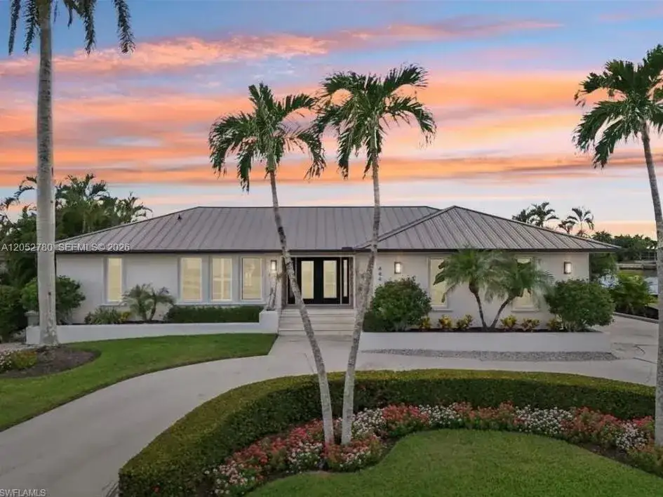 3 bedroom 3 bath Residential Lease for rent at 444 N Barfield Dr, Marco Island FL 34145