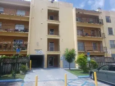 1 bedroom 1 bath Residential for sale at 5775 W 20th Ave # 113, Hialeah FL 33012
