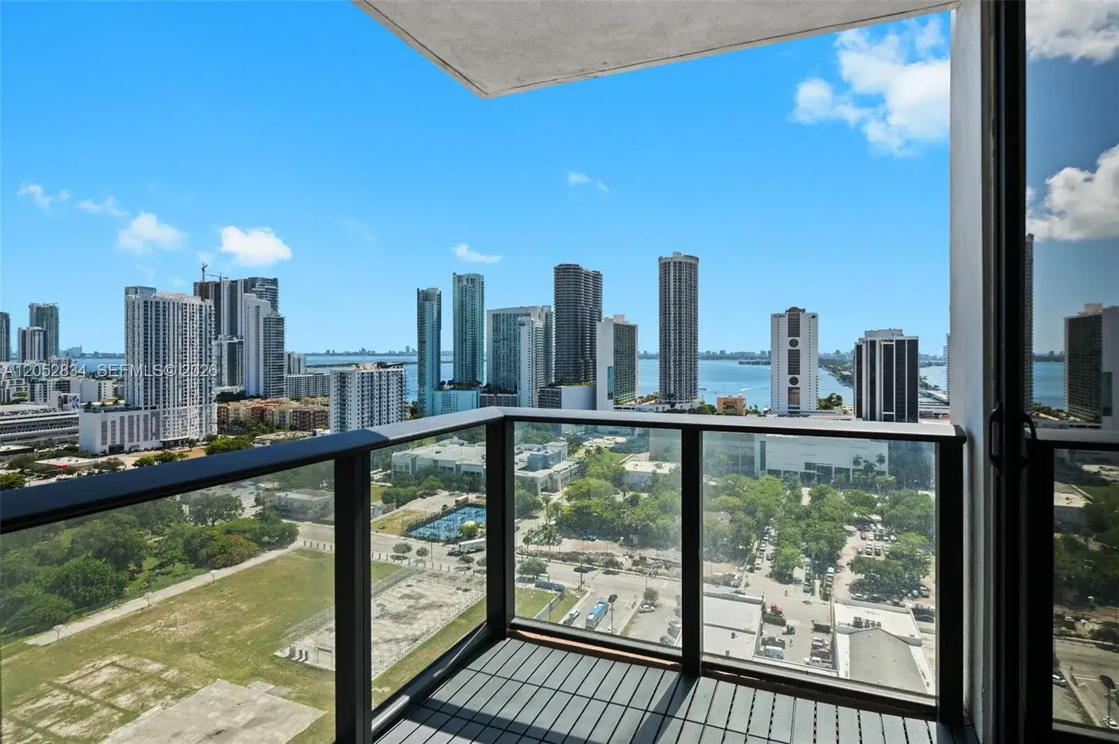 2 bedroom 2 bath Residential Lease for rent at 1600 NE 1st Ave # 2420, Miami FL 33132