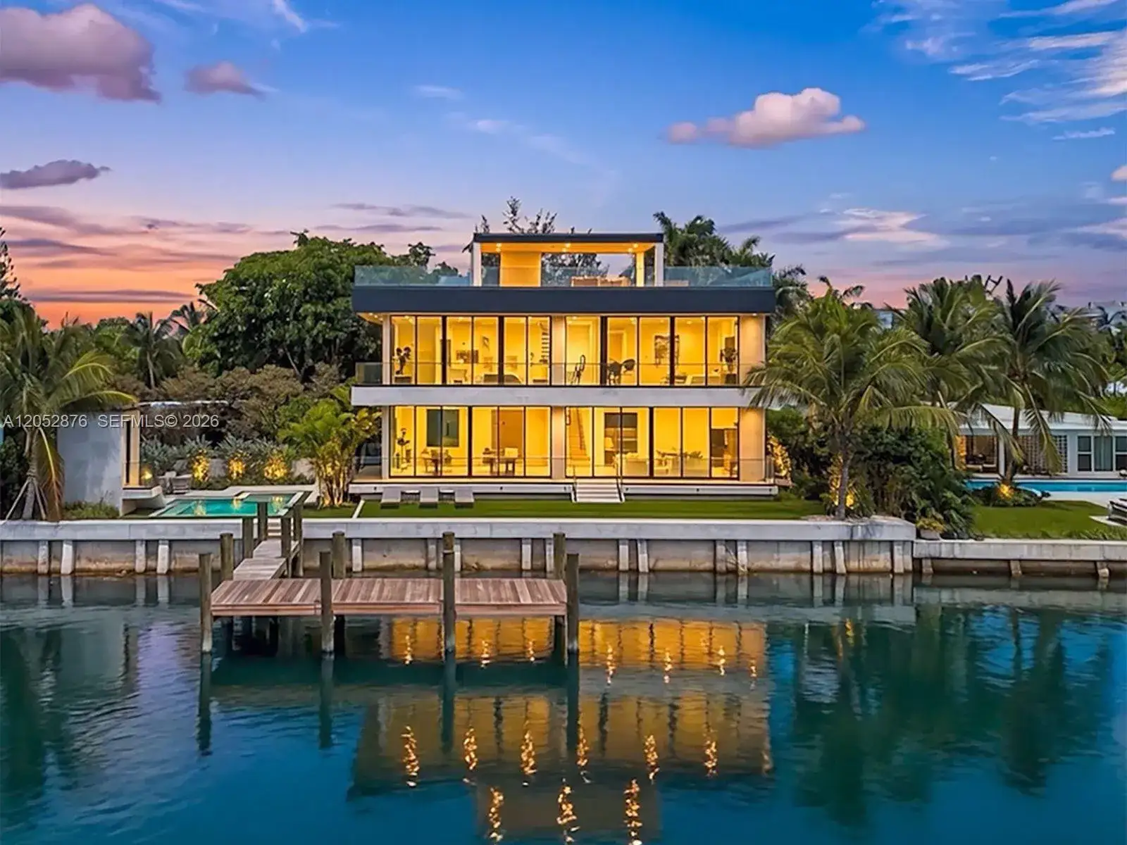 4 bedroom 4 bath Residential for sale at 1141 N Biscayne Point Rd, Miami Beach FL 33141