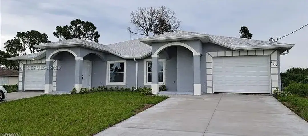 Residential Income for sale at 2225/2227 Snead Drive, Lehigh Acres FL 33973