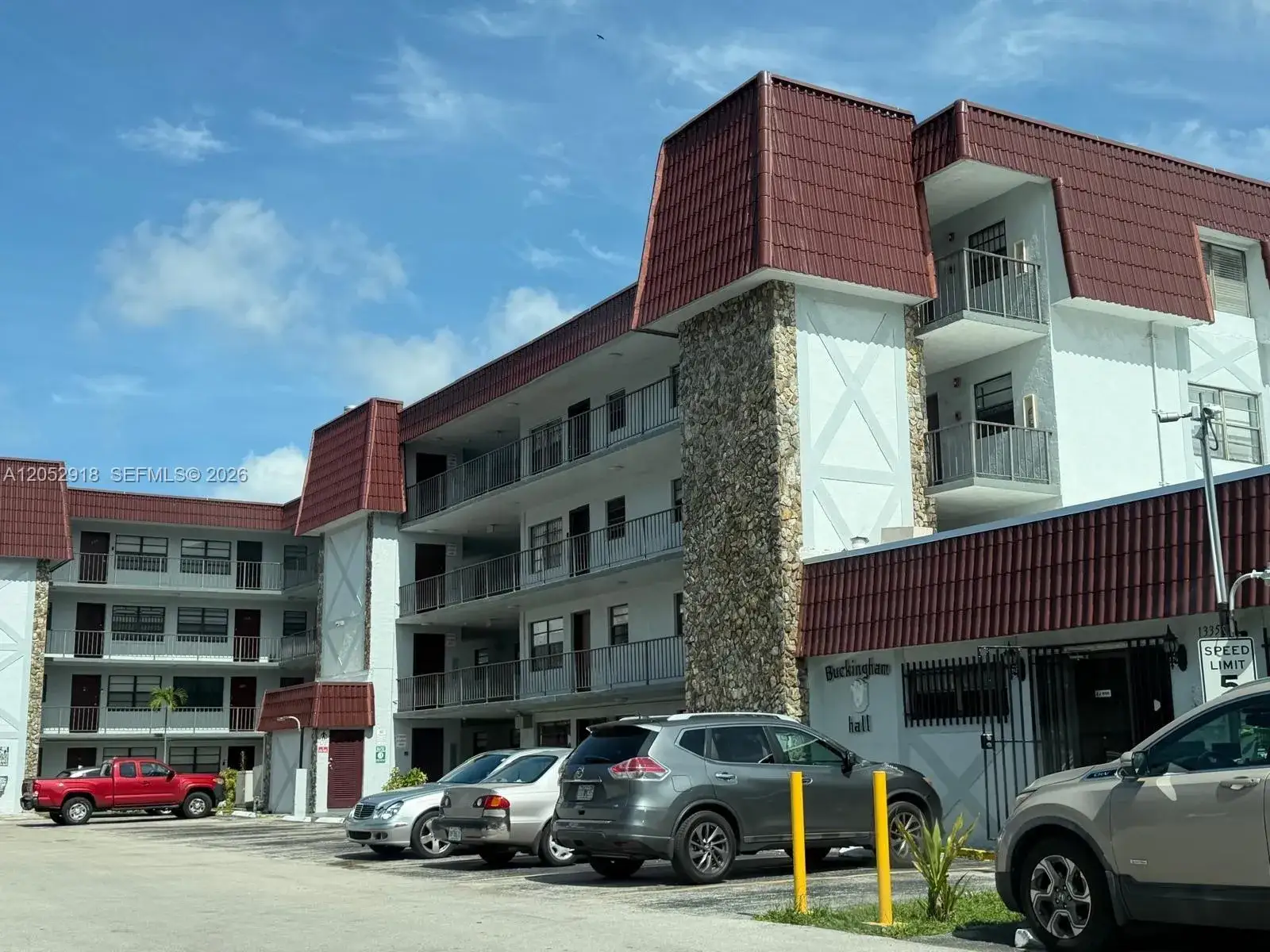 2 bedroom 1 bath Residential for sale at 1335 W 68th St # 204, Hialeah FL 33014