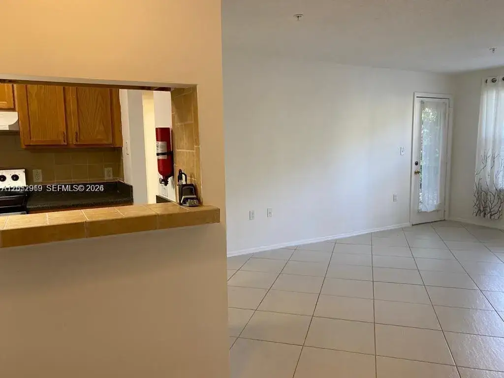 2 bedroom 1 bath Residential for sale at 2307 N Congress Ave # 16, Boynton Beach FL 33426