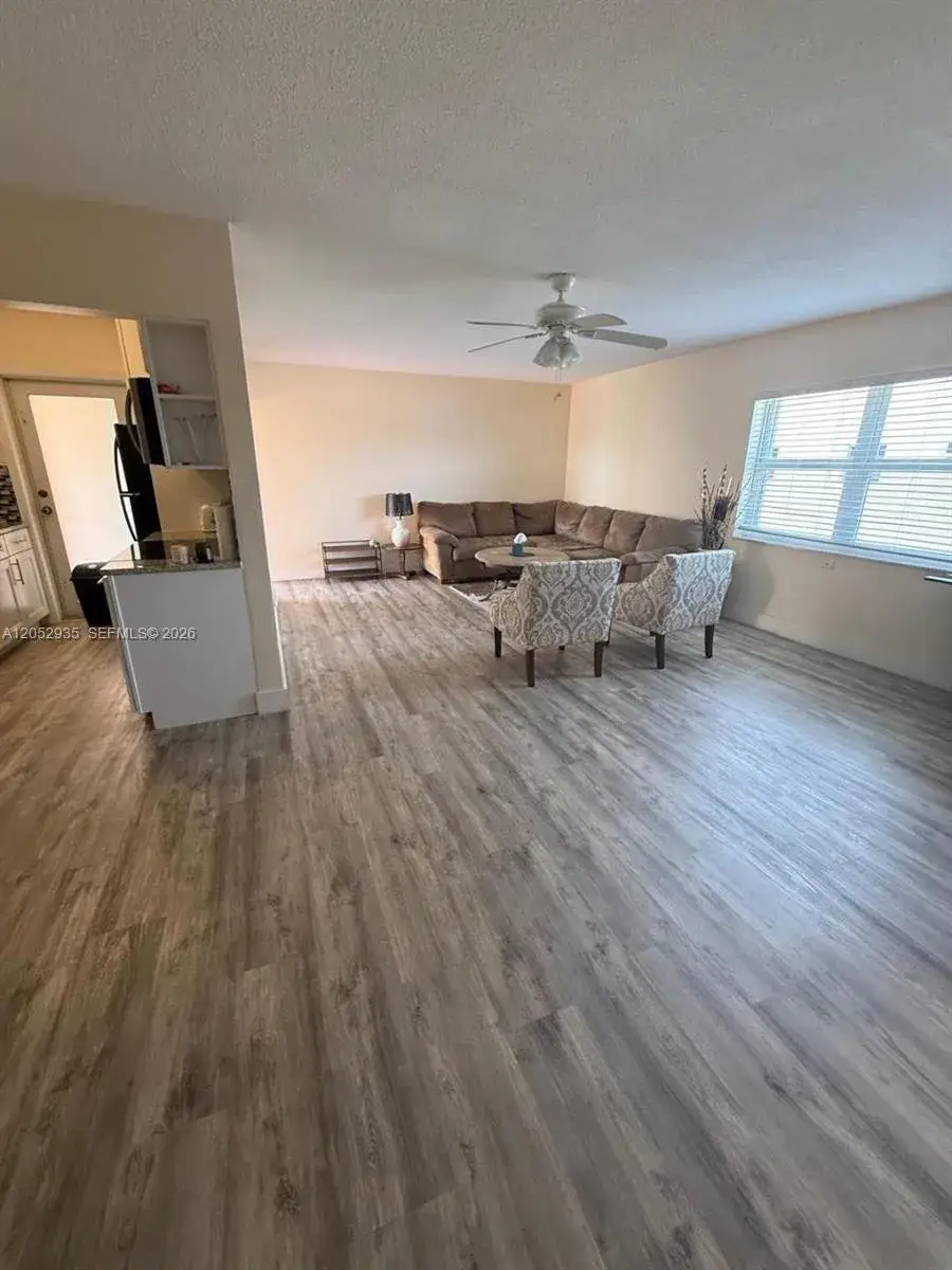 2 bedroom 2 bath Residential Lease for rent at 1747 Rodman St # 305, Hollywood FL 33020