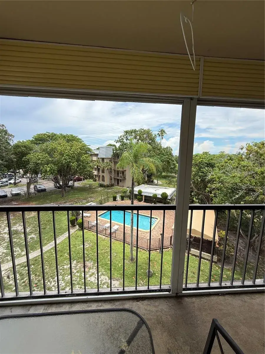 3 bedroom 2 bath Residential Lease for rent at 5961 N Falls Cir Dr # 408, Lauderhill FL 33319