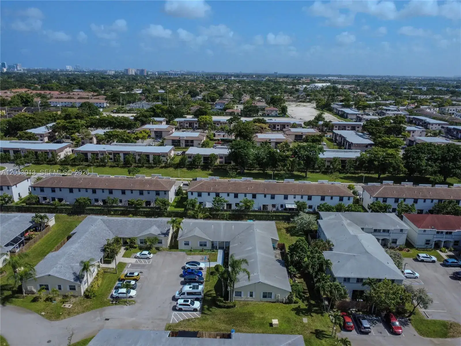3 bedroom 2 bath Residential for sale at 940 NE 212th Ter # 01, Miami FL 33179