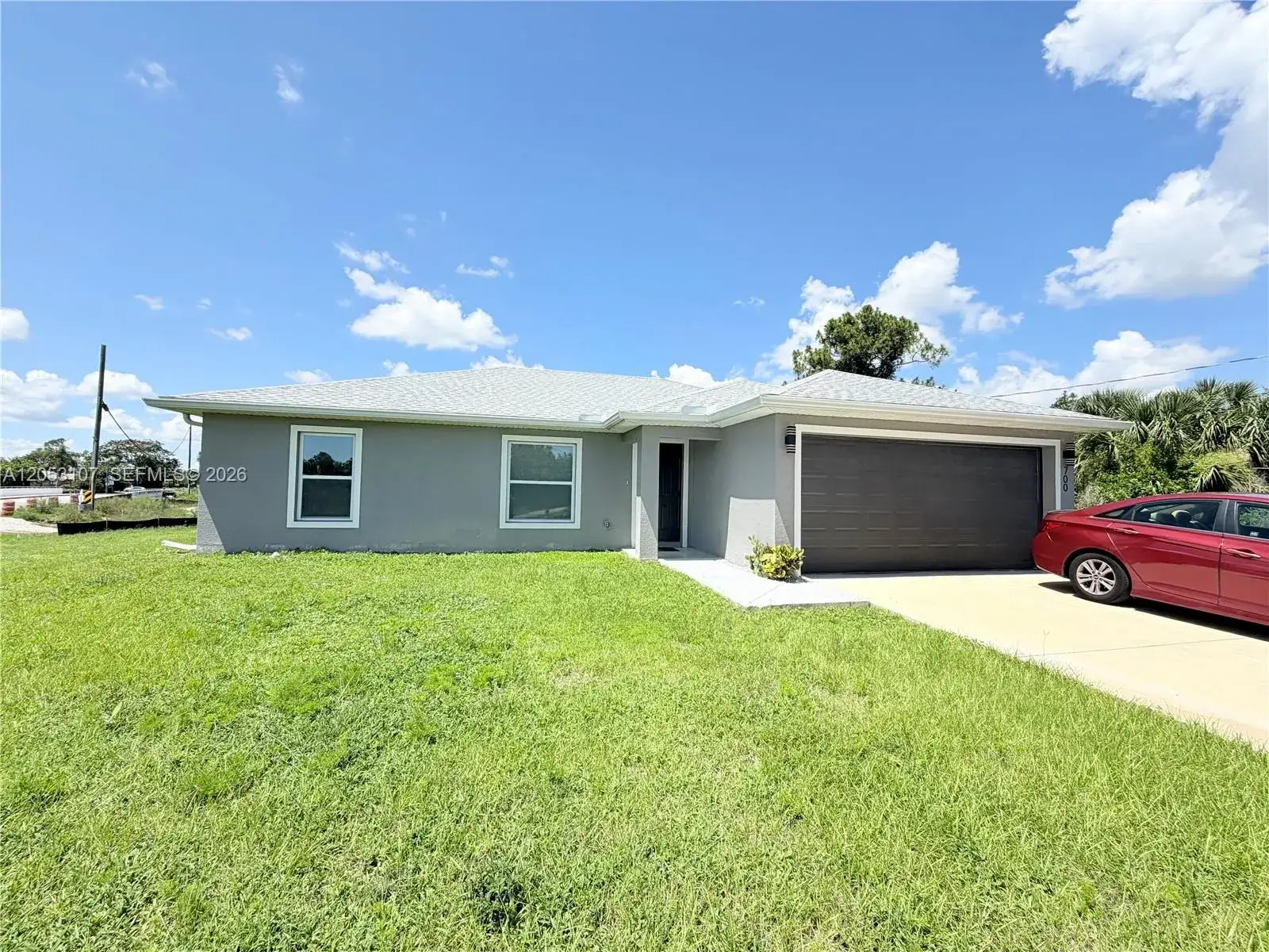 3 bedroom 2 bath Residential Lease for rent at 700 Connecticut, Lehigh Acres FL 33936