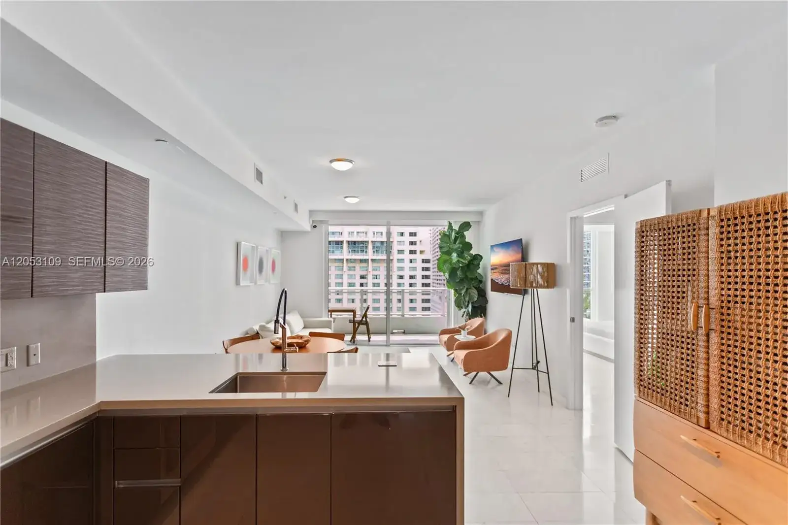 2 bedroom 1 bath Residential for sale at 1080 Brickell Ave # 1602, Miami FL 33131