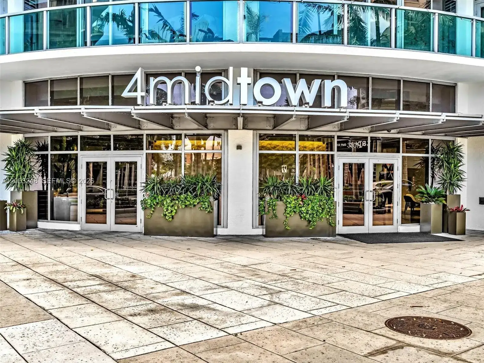 1 bedroom 1 bath Residential Lease for rent at 3301 NE 1st Ave # H2706, Miami FL 33137