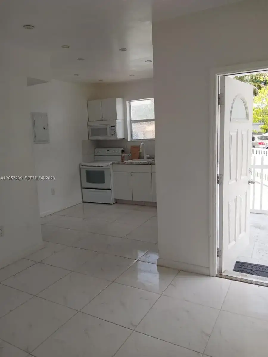 2311 NE 135 Th Ter, North Miami Beach FL 33181