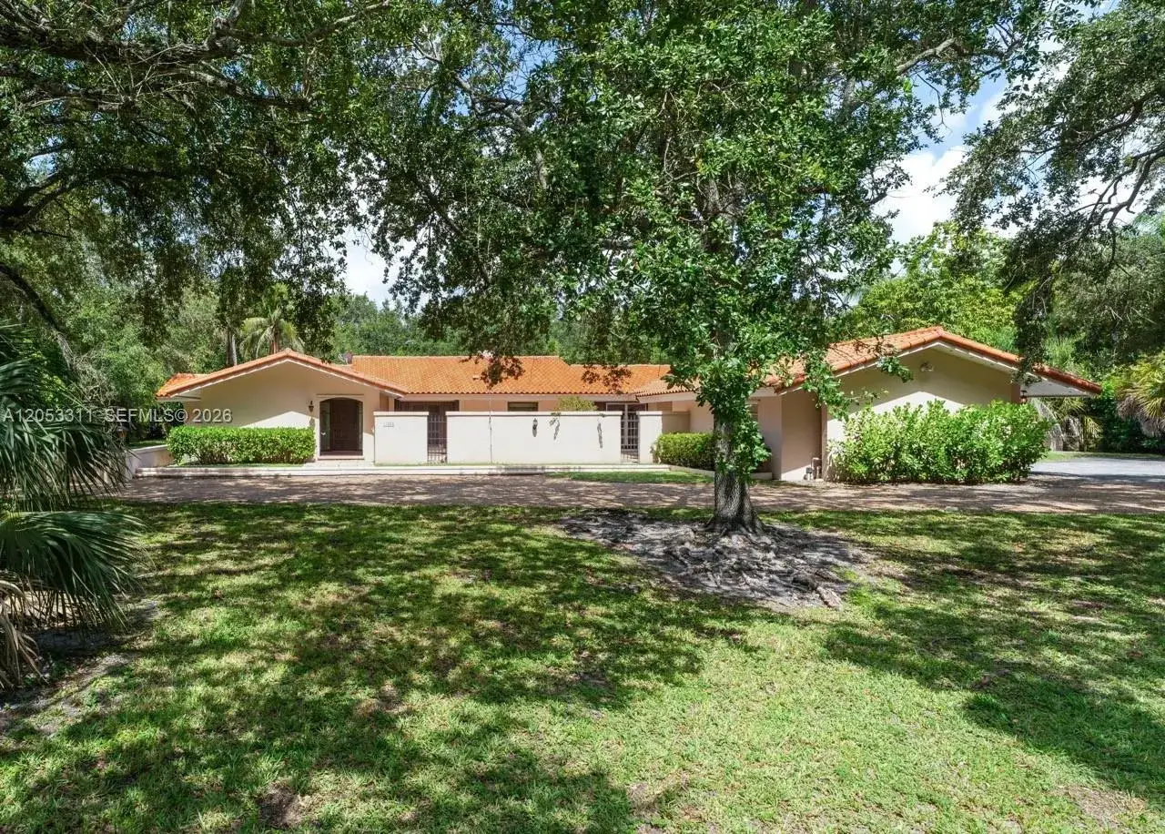 4 bedroom 3 bath Residential for sale at 11950 SW 67 Ct, Pinecrest FL 33156