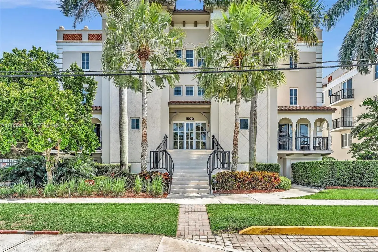 3 bedroom 3 bath Residential for sale at 1500 SE 12th St # 1A, Fort Lauderdale FL 33316