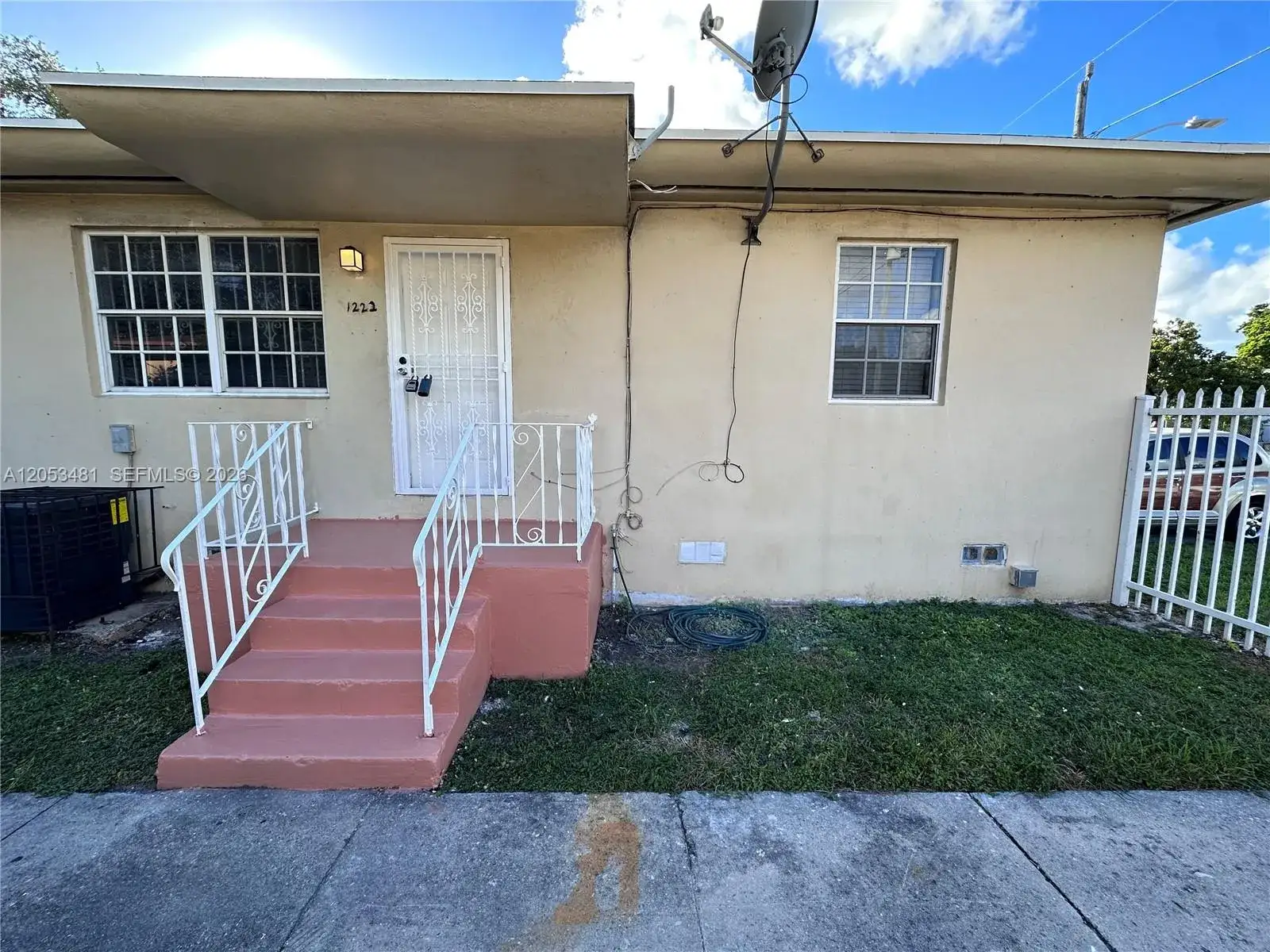 2 bedroom 1 bath Residential Lease for rent at 1220 NW 53rd St # 1222, Miami FL 33142