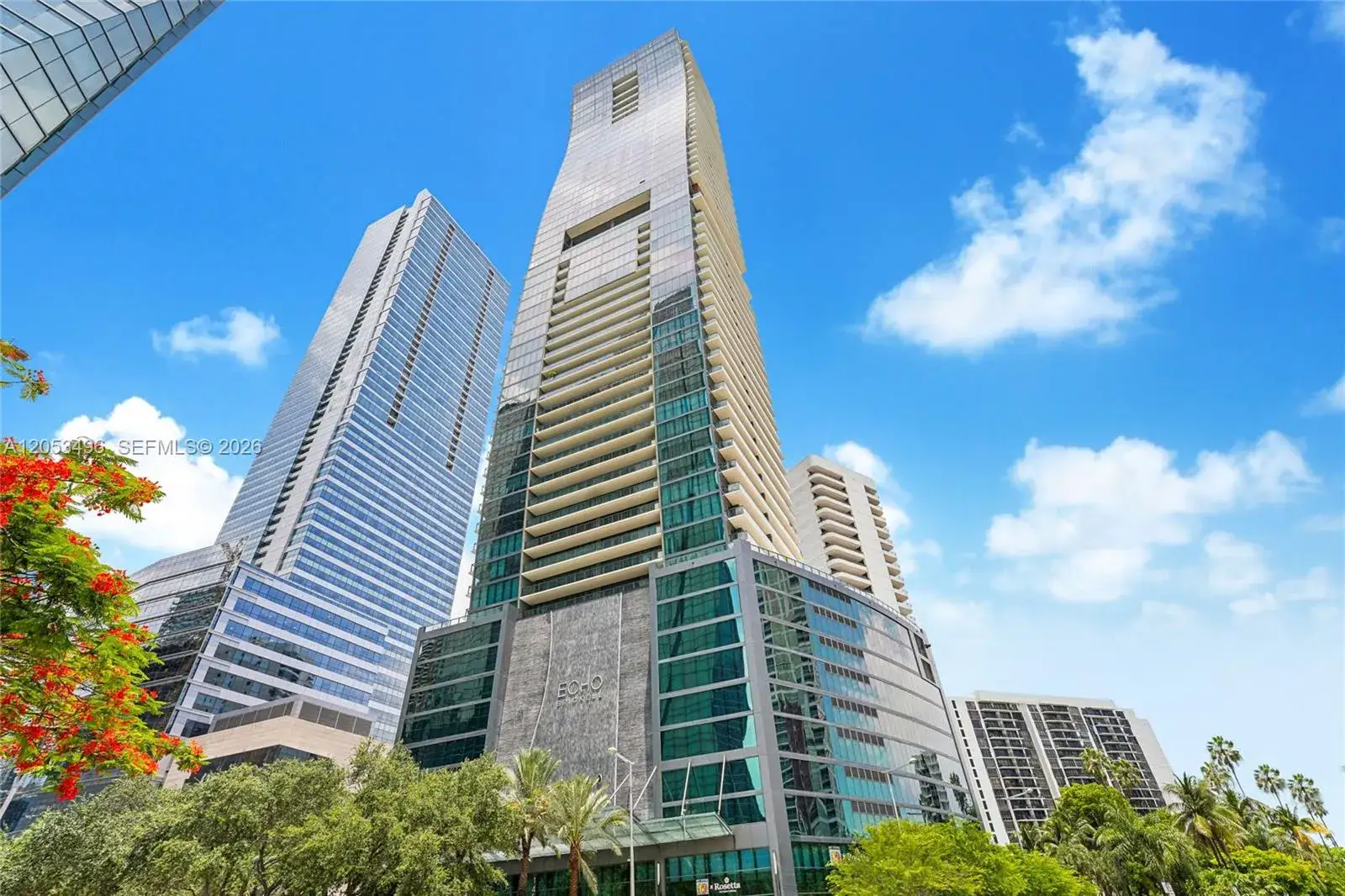 1 bedroom 1 bath Residential for sale at 1451 Brickell Ave # 2306, Miami FL 33131