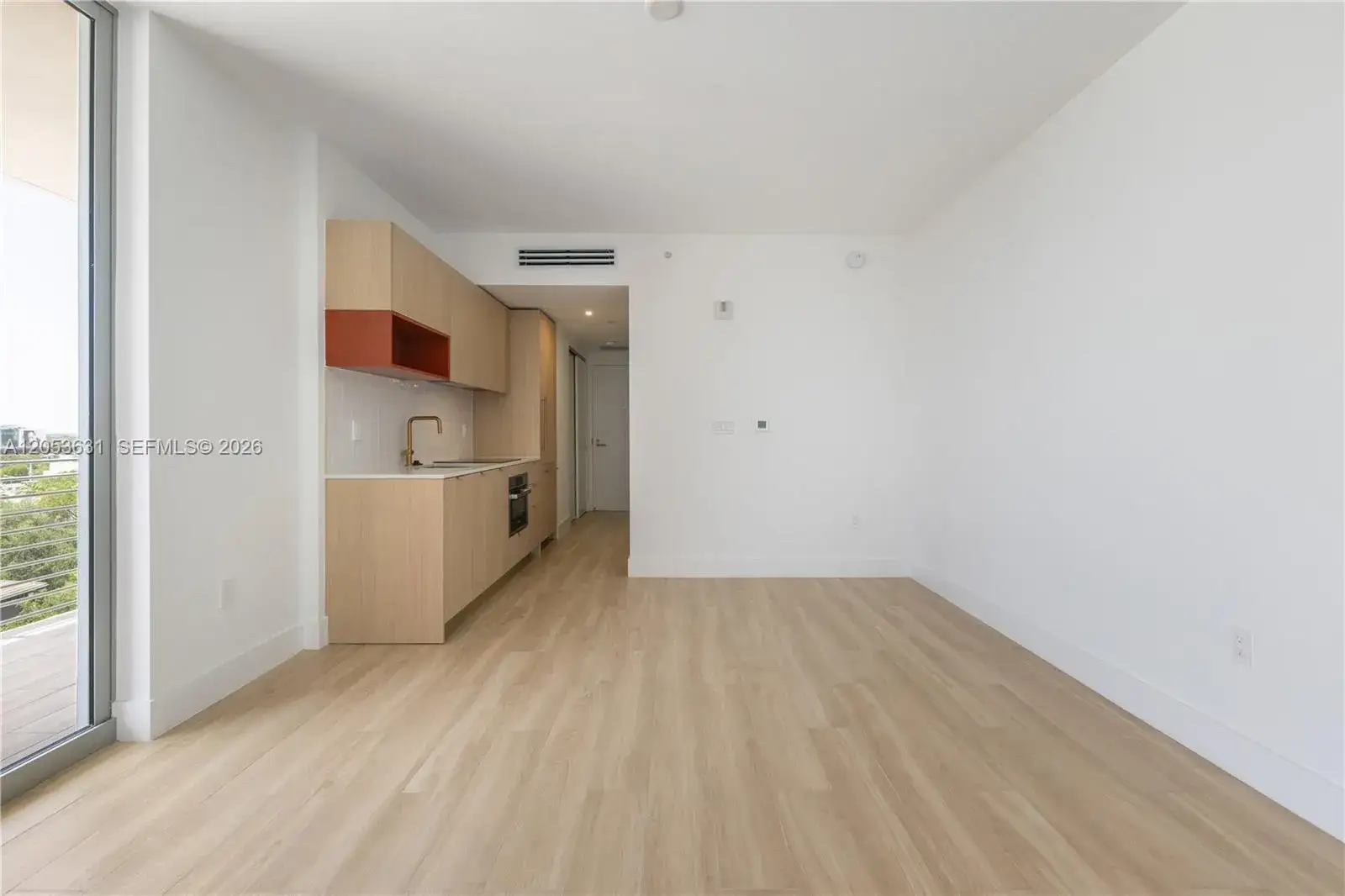 1 bath Residential Lease for rent at 90 NE 32nd ST # 815, Miami FL 33137
