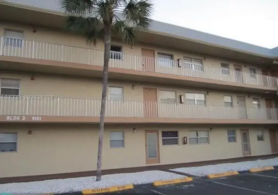 1 bedroom 1 bath Residential for sale at 4161 NW 26th St # 304, Lauderhill FL 33313