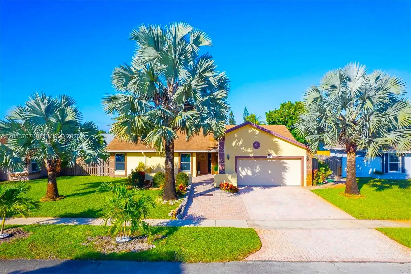 3 bedroom 2 bath Residential for sale at 4921 NW 83rd Ave, Lauderhill FL 33351