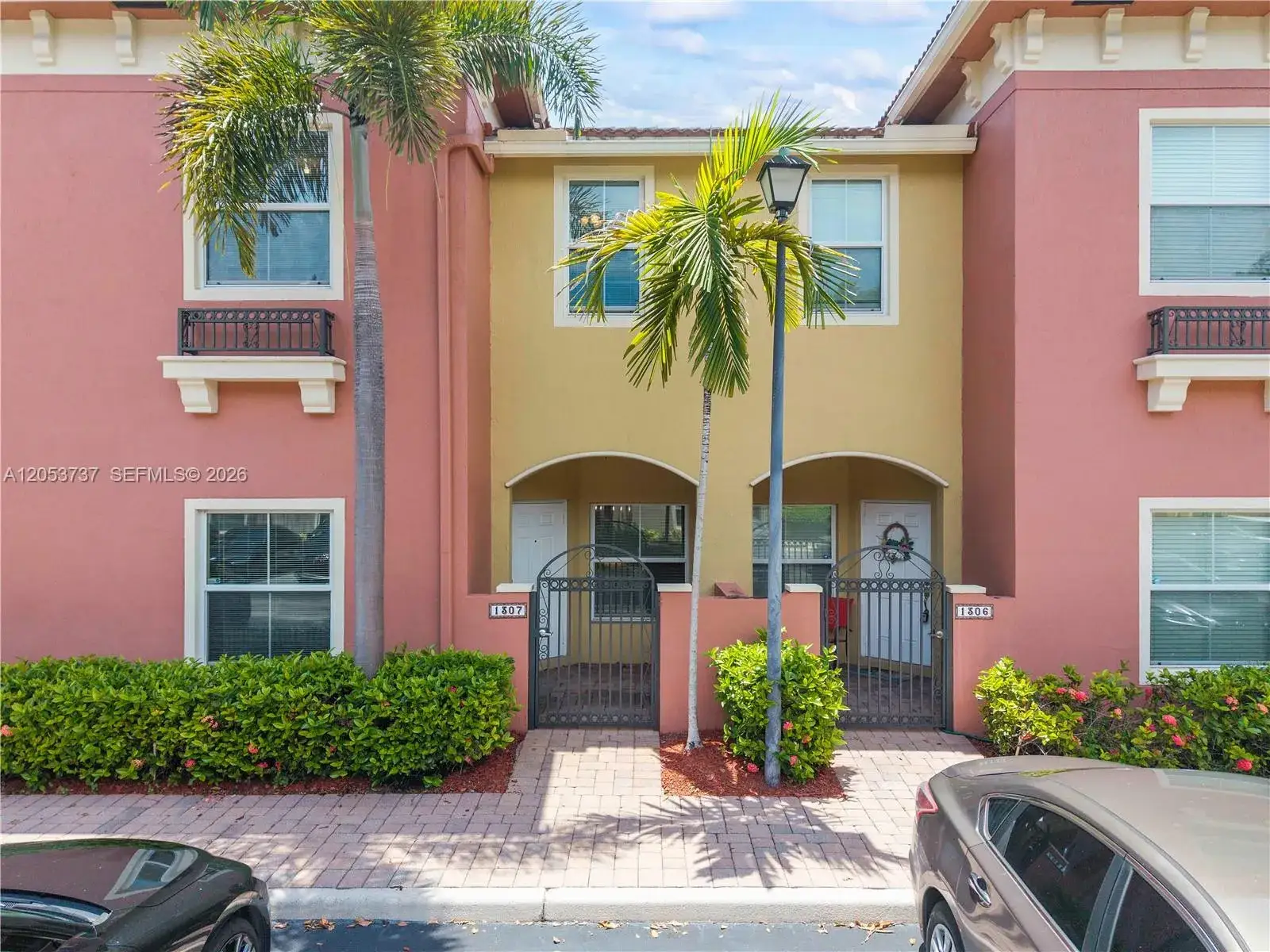 3 bedroom 2 bath Residential for sale at 2851 W Prospect Rd # 1307, Tamarac FL 33309