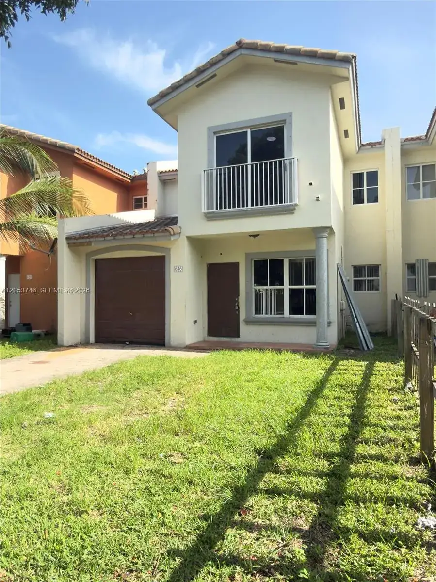 3 bedroom 2 bath Residential Lease for rent at 646 SW 7TH TERRA, Florida City FL 33034