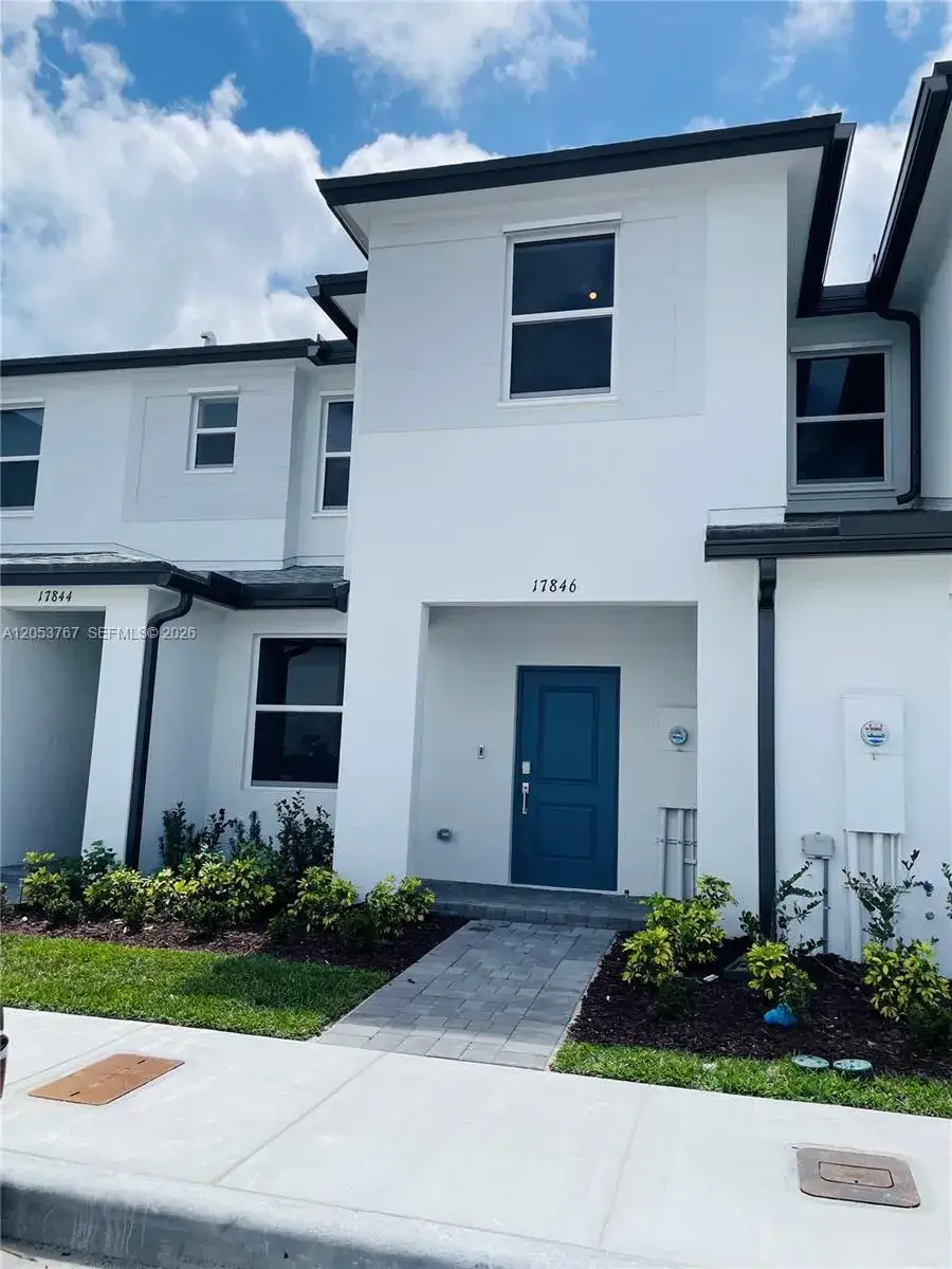 4 bedroom 2 bath Residential Lease for rent at 17846 SW 358th Ter, Homestead FL 33034