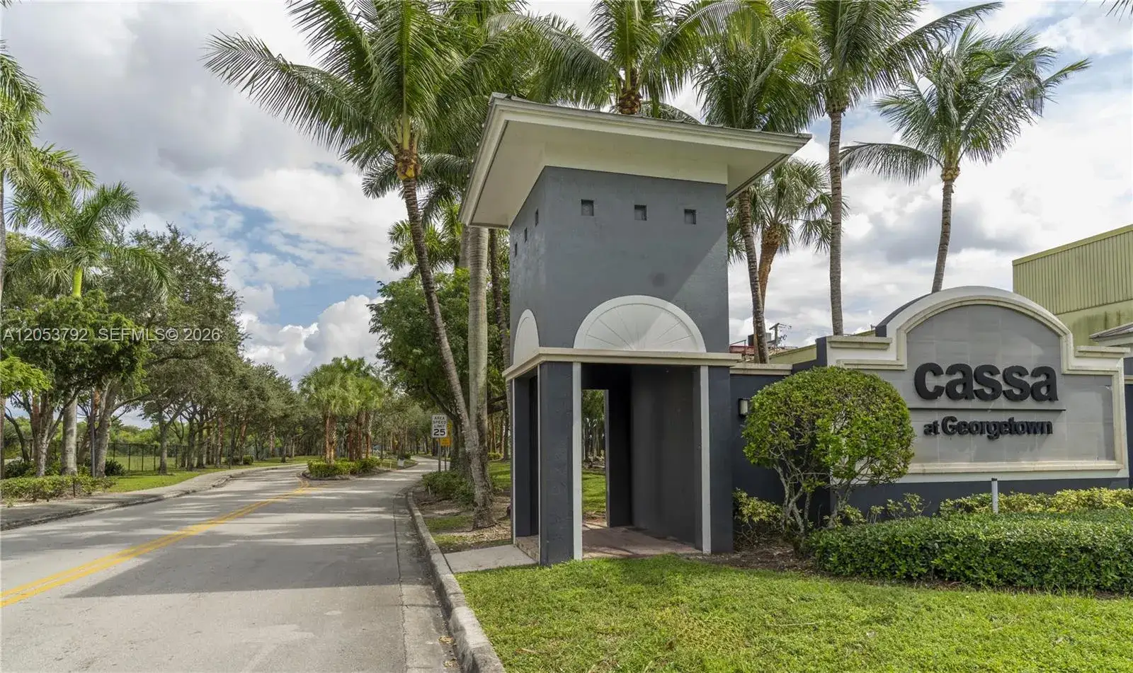 3 bedroom 2 bath Residential Lease for rent at 1415 NW 34th Way # 1415, Lauderhill FL 33311