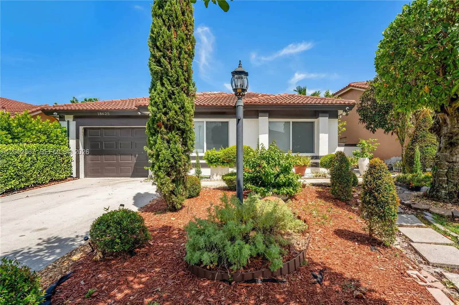 3 bedroom 2 bath Residential for sale at 18625 NW 53rd Ave, Miami Gardens FL 33055