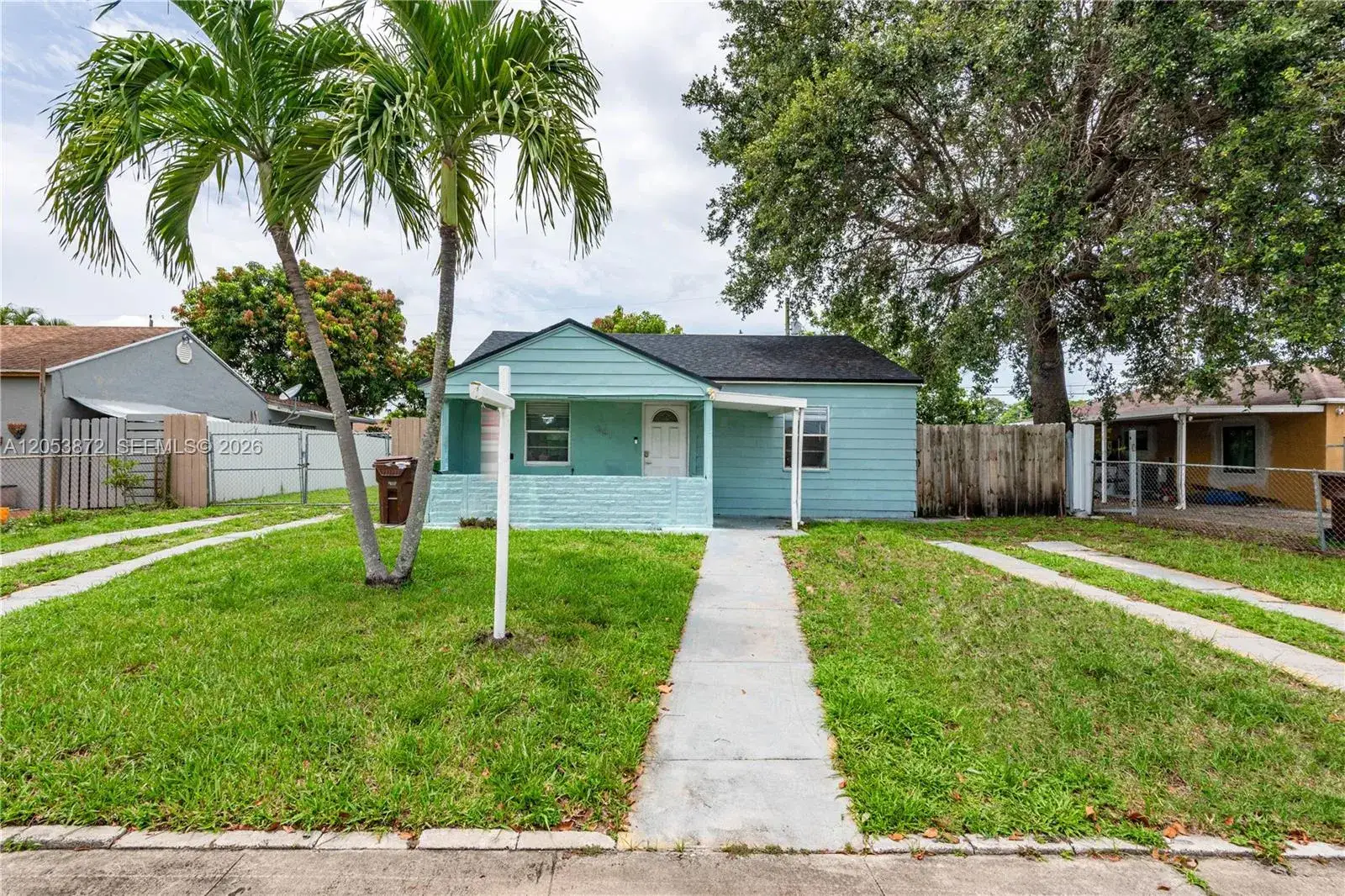 2 bedroom 1 bath Residential for sale at 681 NE 1st Pl, Hialeah FL 33010
