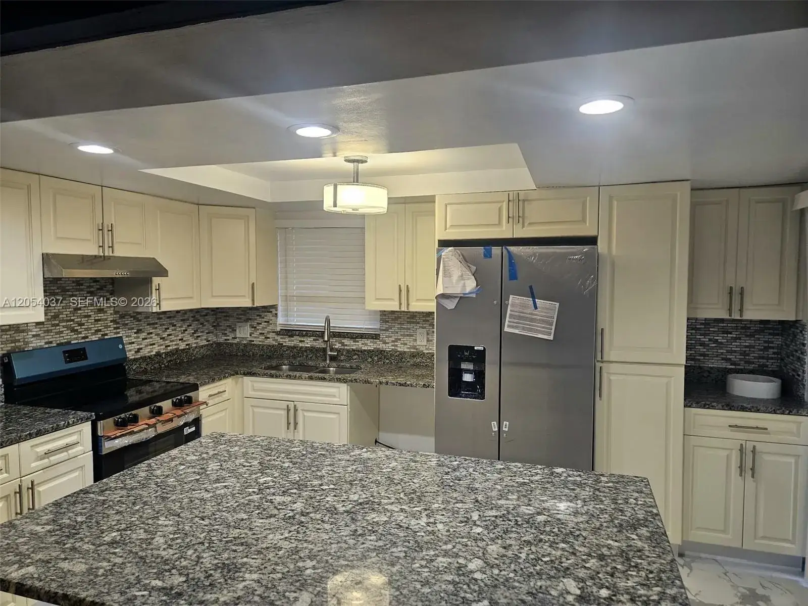 3 bedroom 2 bath Residential Lease for rent at 2950 Kirk Rd # 2950, Lake Worth FL 33461