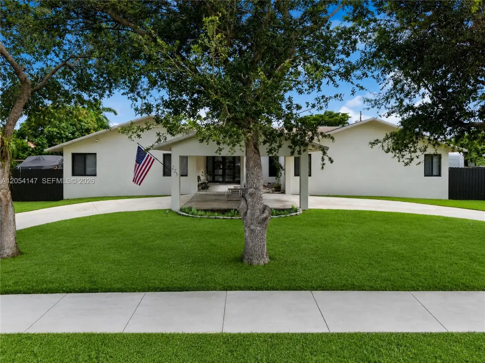 5 bedroom 3 bath Residential for sale at 225 NW 21st St, Homestead FL 33030