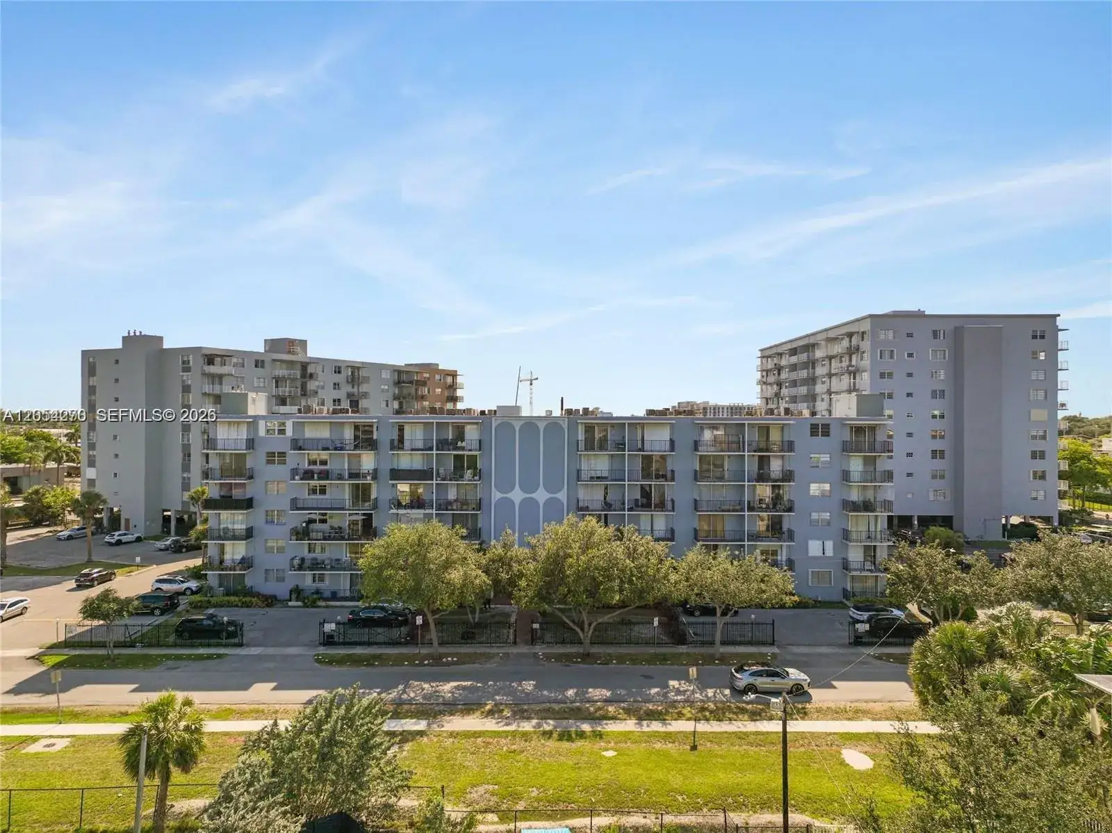 2 bedroom 2 bath Residential for sale at 12500 NE 15th Ave # 402, North Miami FL 33161