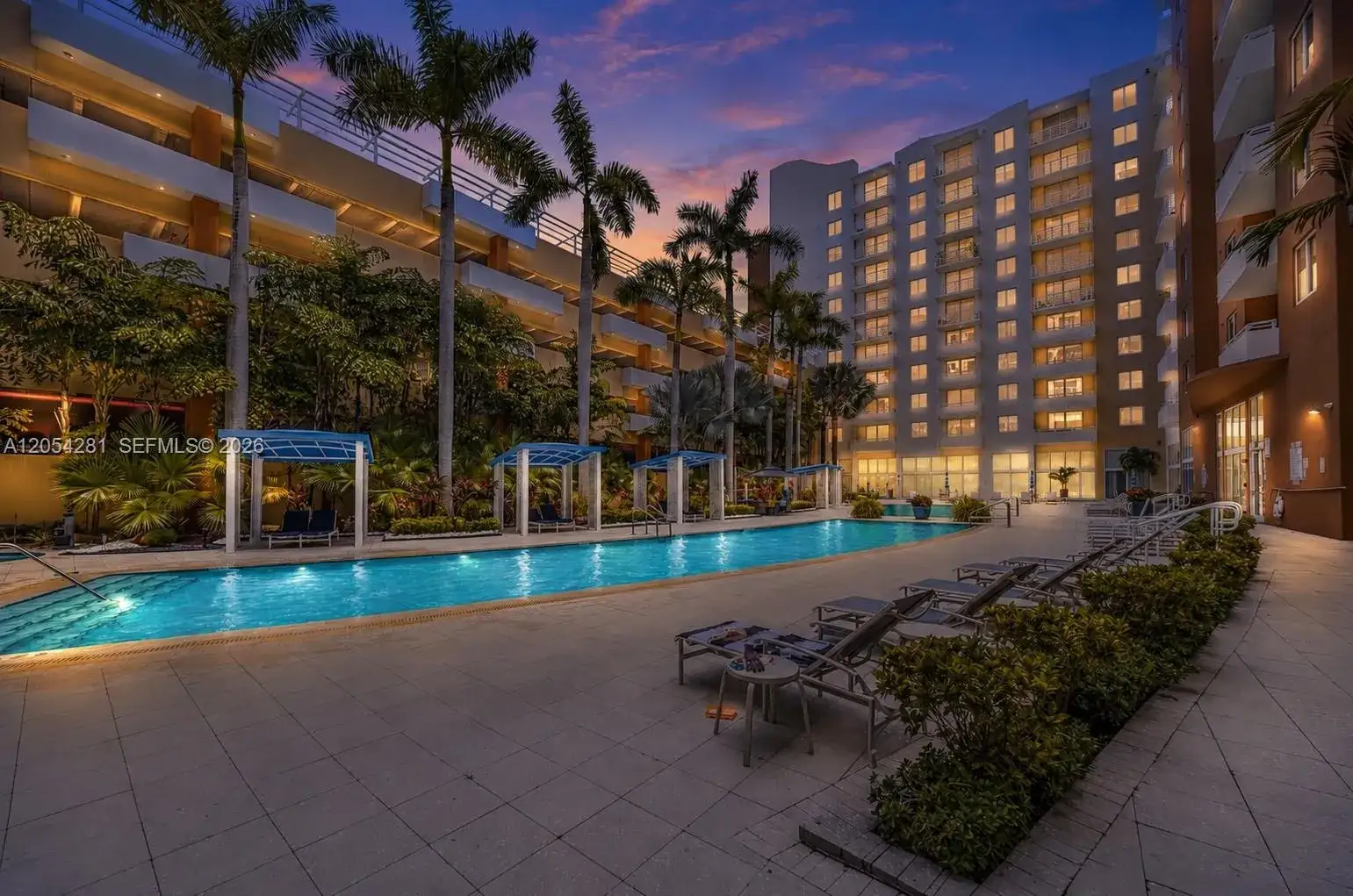 3 bedroom 2 bath Residential Lease for rent at 2775 NE 187th St # 318, Aventura FL 33180