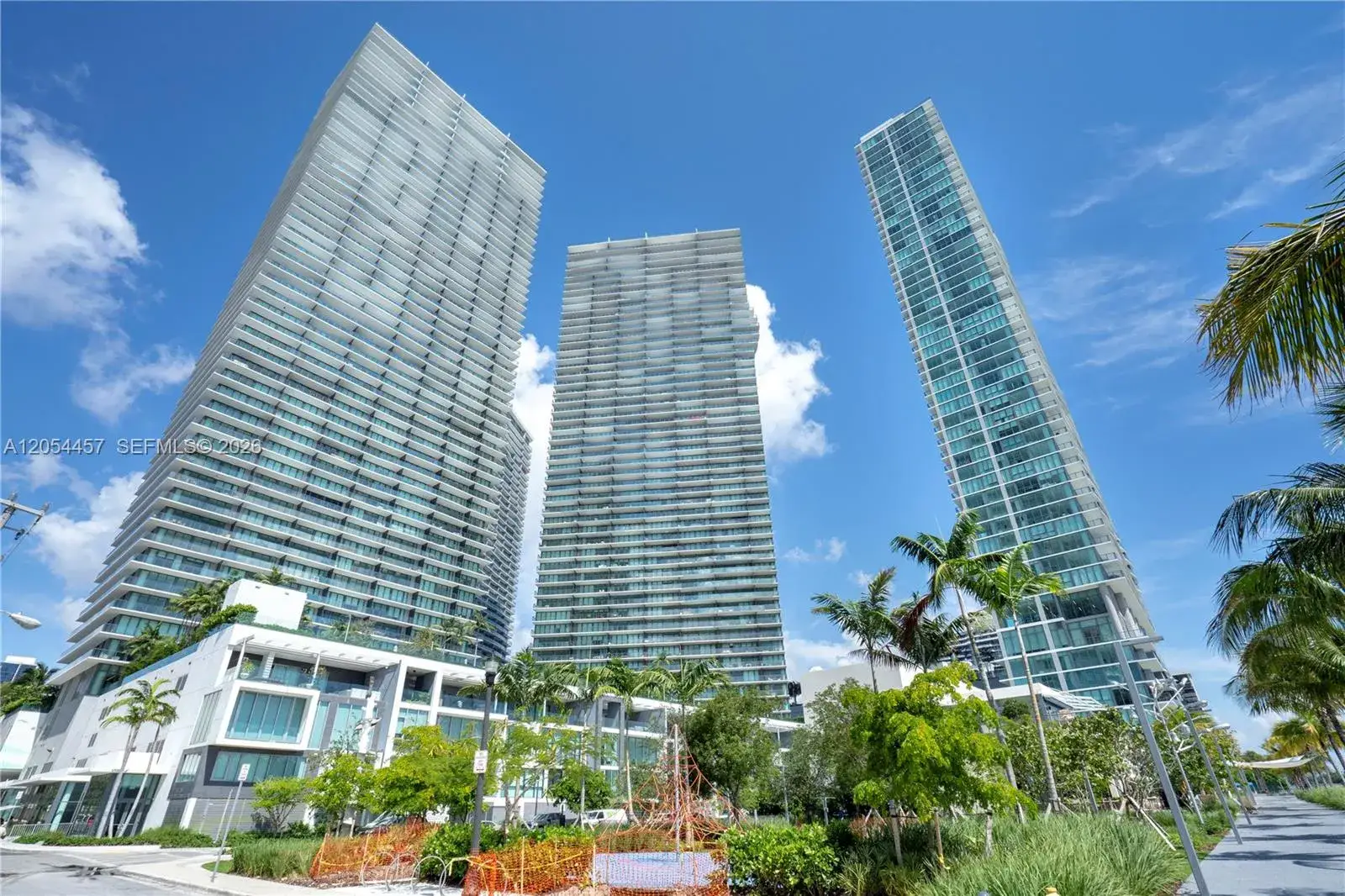 2 bedroom 3 bath Residential for sale at 650 NE 32nd St # 4104, Miami FL 33137