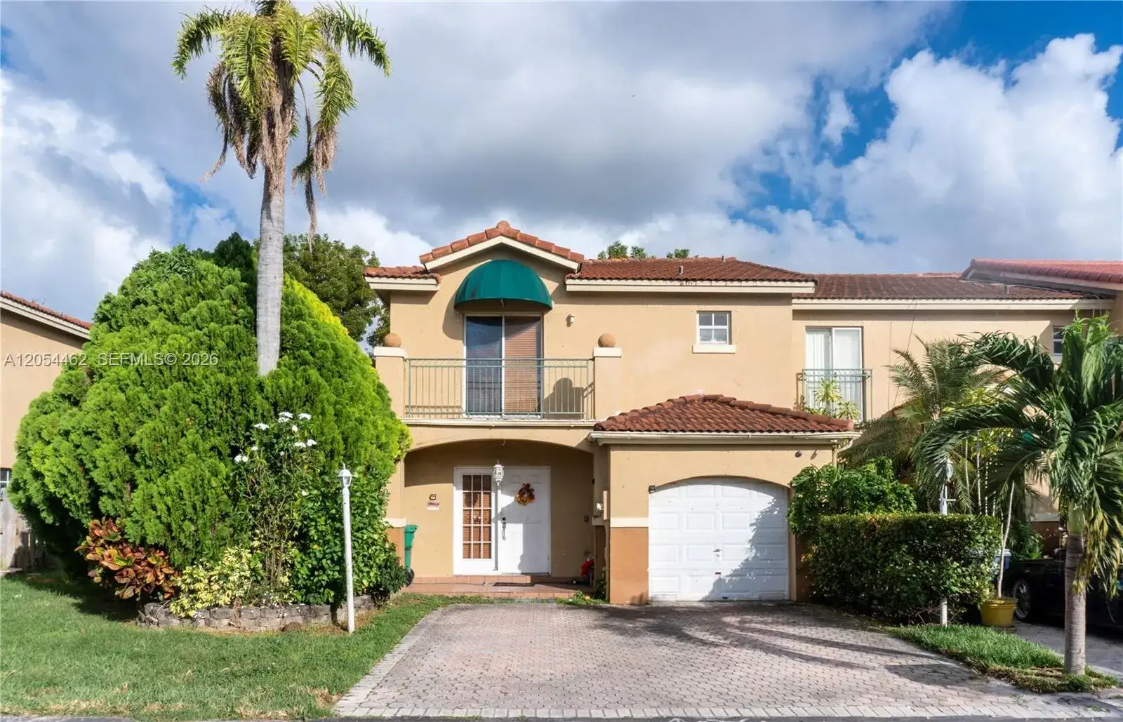 3 bedroom 2 bath Residential for sale at 7081 SW 158th Ct, Miami FL 33193