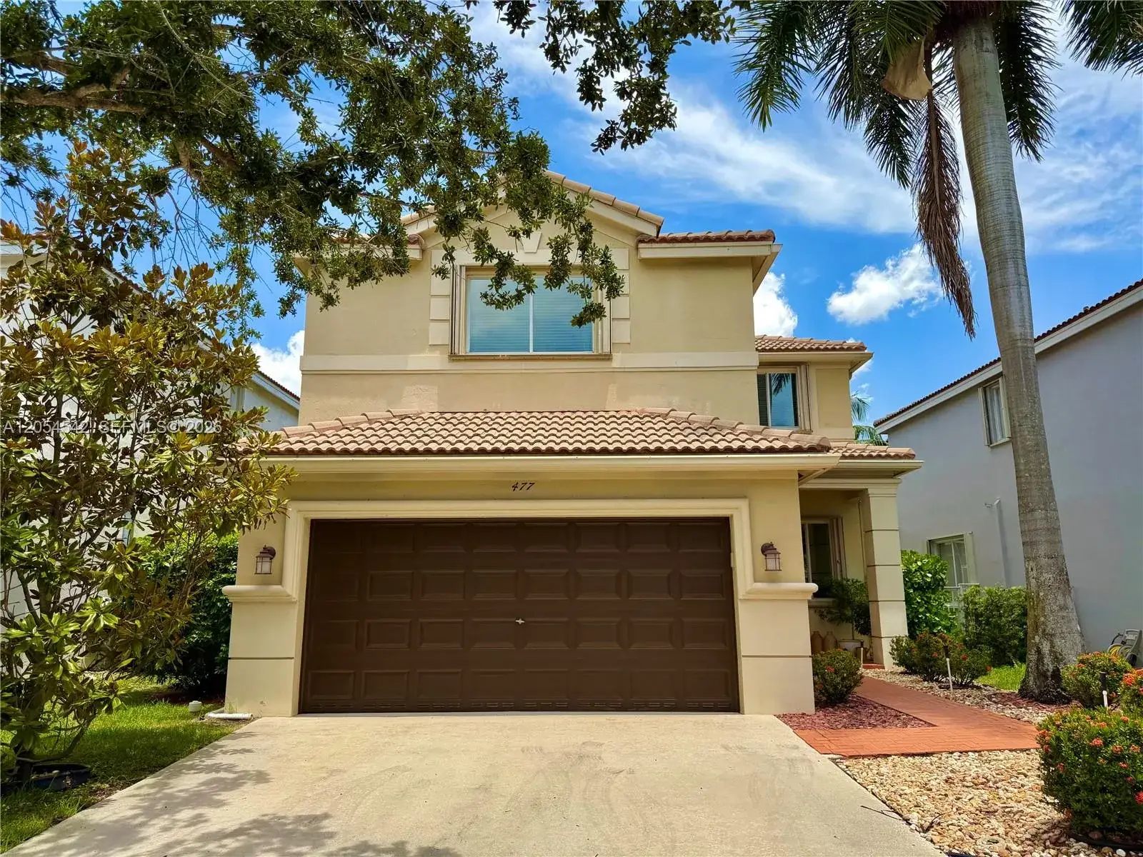 4 bedroom 3 bath Residential for sale at 477 Fishtail Ter, Weston FL 33327