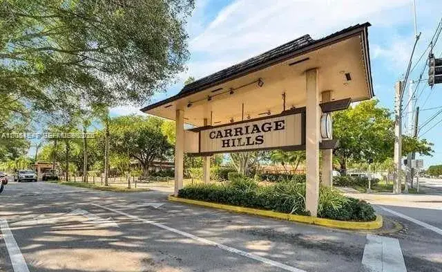 2 bedroom 2 bath Residential Lease for rent at 200 Ashbury Rd # 204, Hollywood FL 33024