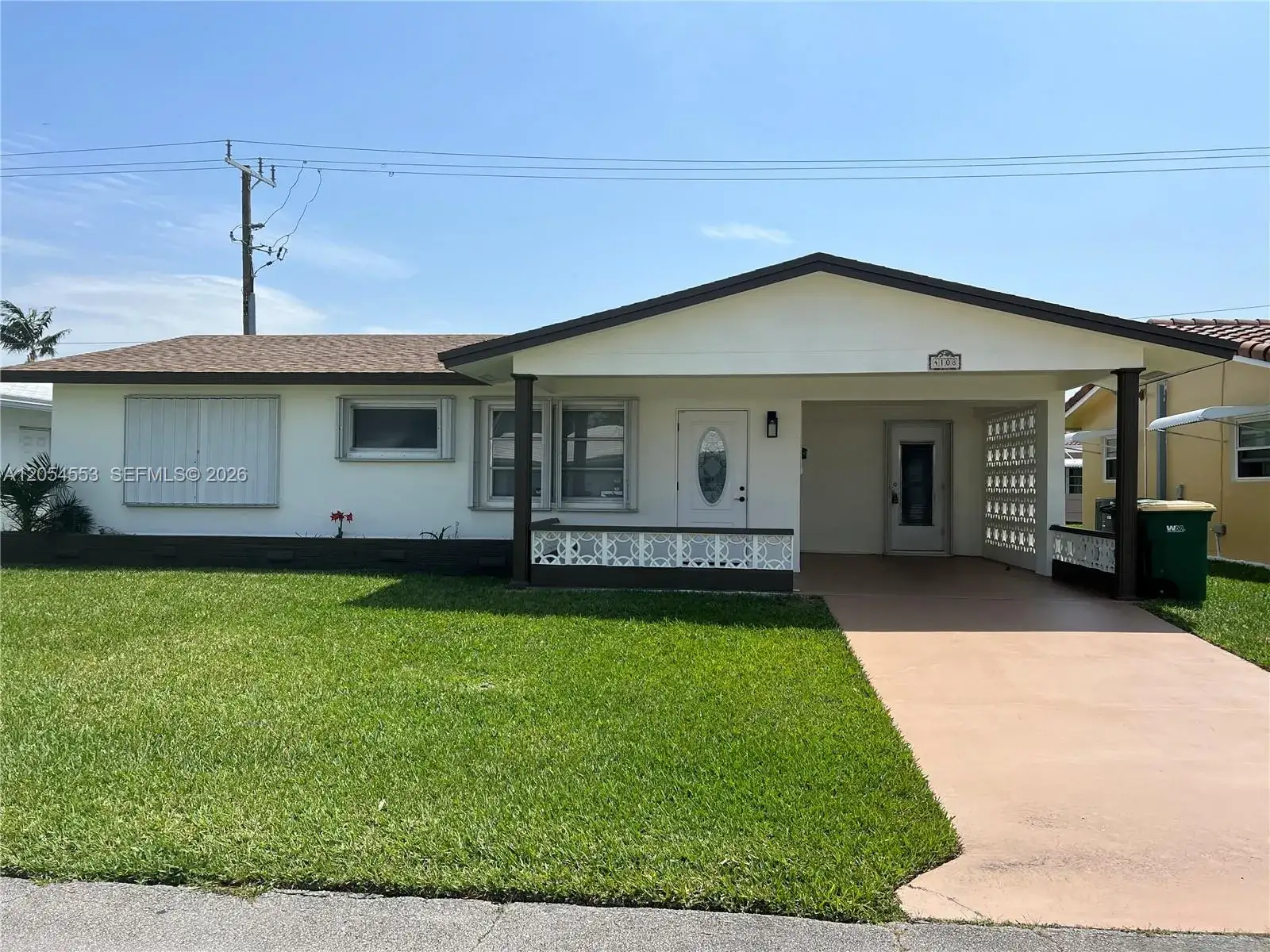 2 bedroom 2 bath Residential for sale at 4108 NW 47th Ct, Tamarac FL 33319