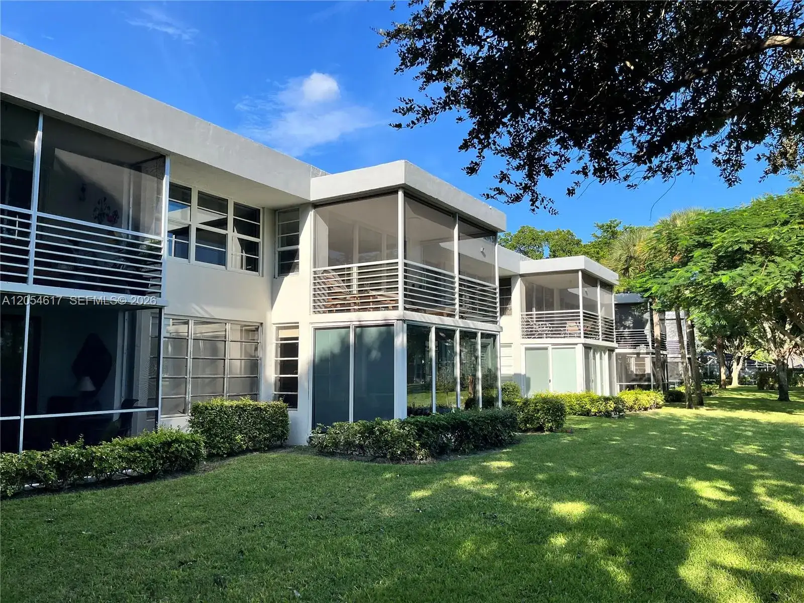 3 bedroom 3 bath Residential for sale at 4280 Oaks Ter # 203, Pompano Beach FL 33069