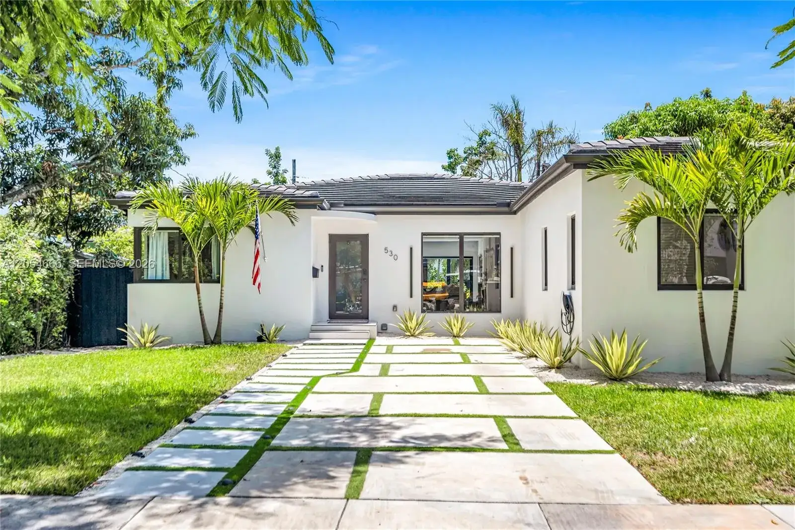 4 bedroom 4 bath Residential for sale at 530 SW 18th Ter, Miami FL 33129