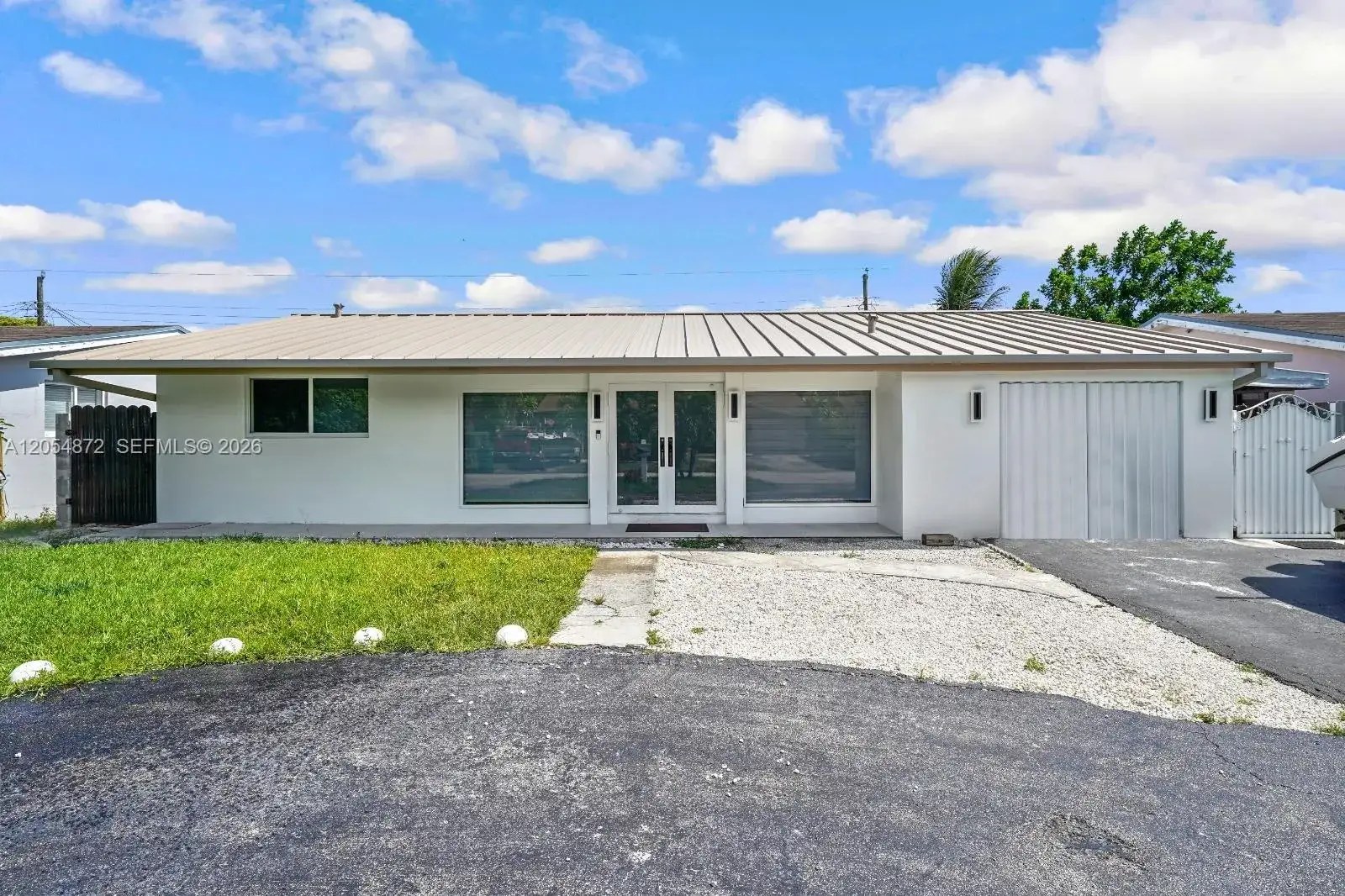 3 bedroom 2 bath Residential for sale at 7920 Venetian St, Miramar FL 33023