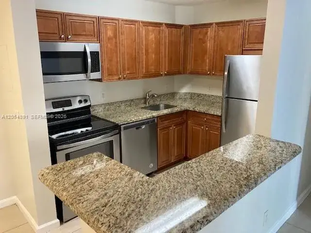 1 bedroom 1 bath Residential Lease for rent at 10765 Cleary Blvd # 103, Plantation FL 33324