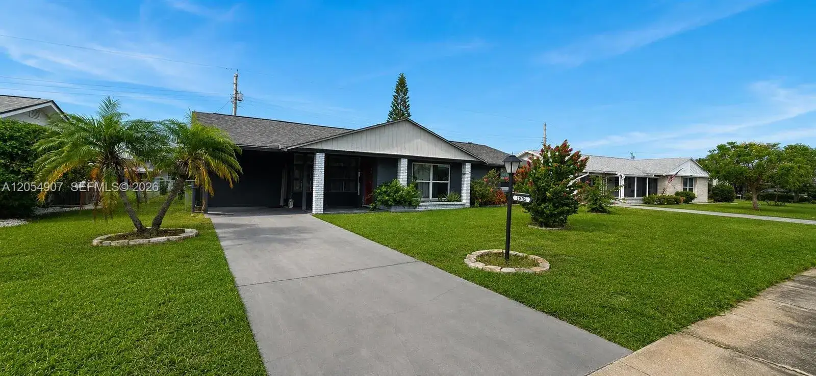 3 bedroom 2 bath Residential for sale at 1505 Arrowhead Drive, Sun City Center FL 33573