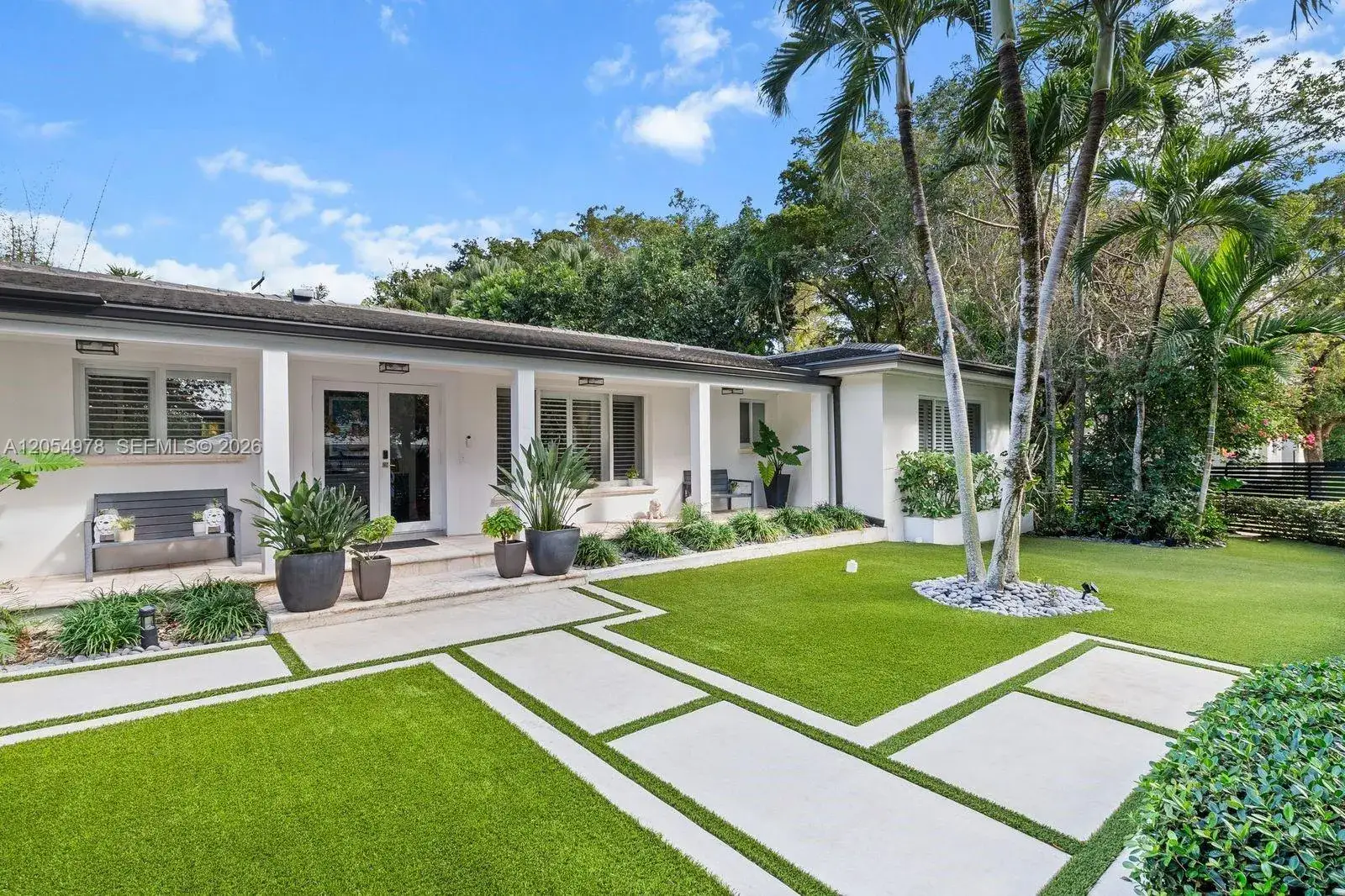 4 bedroom 3 bath Residential for sale at 6511 Riviera Dr, Coral Gables FL 33146