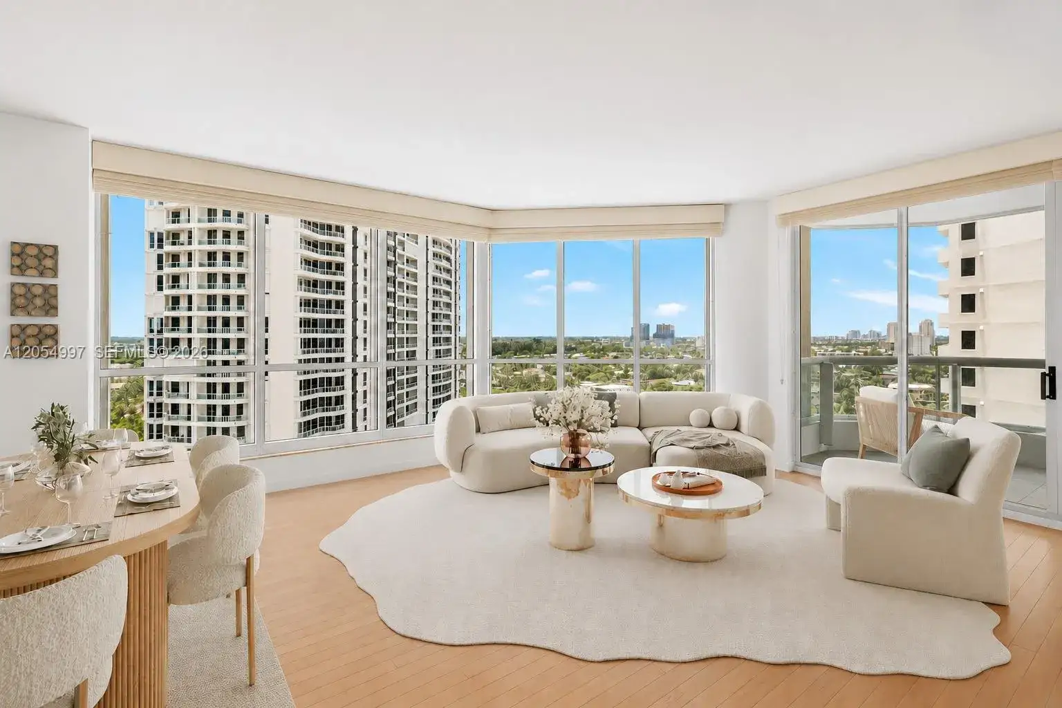 2 bedroom 2 bath Residential for sale at 21150 Point Pl # 1605, Aventura FL 33180