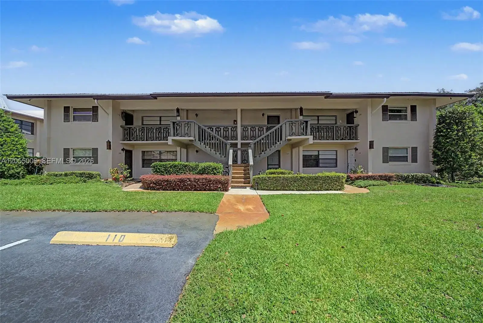 2 bedroom 2 bath Residential for sale at 100 Fairway CT # 0, Lake Placid FL 33852