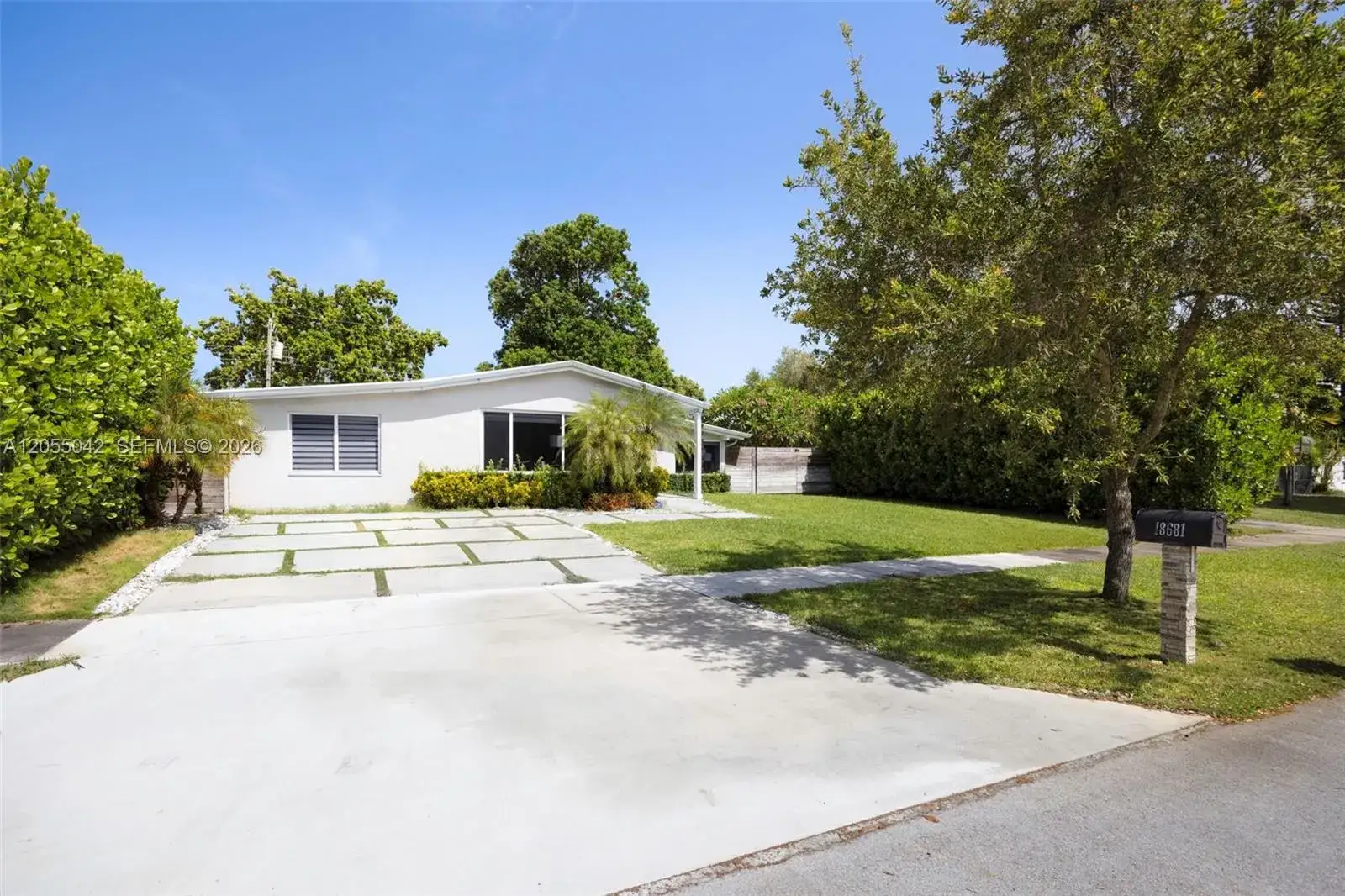 4 bedroom 2 bath Residential for sale at 18681 Belview Dr, Cutler Bay FL 33157